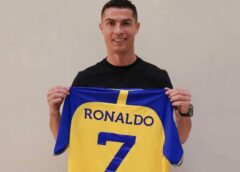 CR7 vuelve a encabezar ranking de los deportistas con mayores ingresos, un boxeador y otro futbolista completan el podio