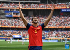 Con gol de Mikel Merino España derrota 2-1 a Bélgica y se mete en semifinales