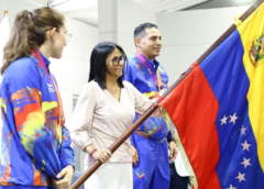 Homenaje a los atletas que cumplieron en Suramericanos 2026 rindió el Gobierno nacional