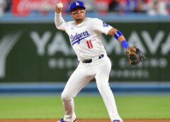 Miguel Rojas dice adiós a las Grandes Ligas
